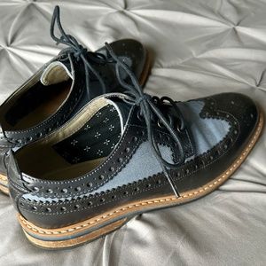 Clarks shoes-2 tone leather and canvas